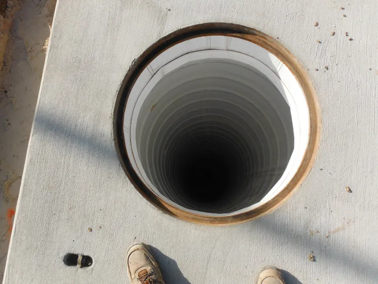 60" and 48" Manhole Repairs – photo 22