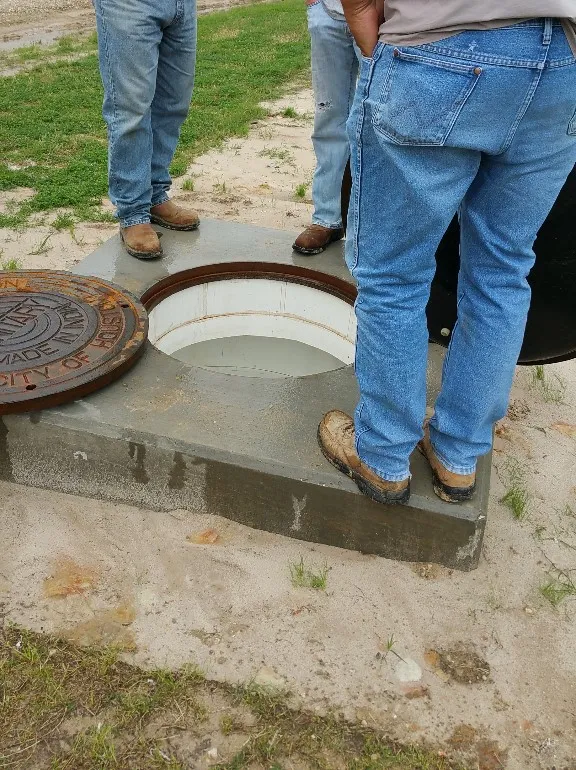 60" and 48" Manhole Repairs – photo 24