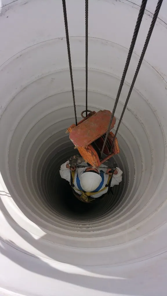 60" and 48" Manhole Repairs – photo 19