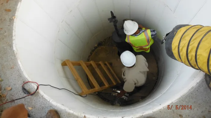 Emergency 72" Manhole Replacement – photo 2
