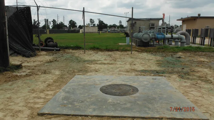 Emergency 72" Manhole Replacement – photo 9