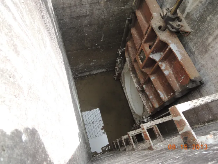 42" & 48" Ring Levee Drainage Structures – photo 2